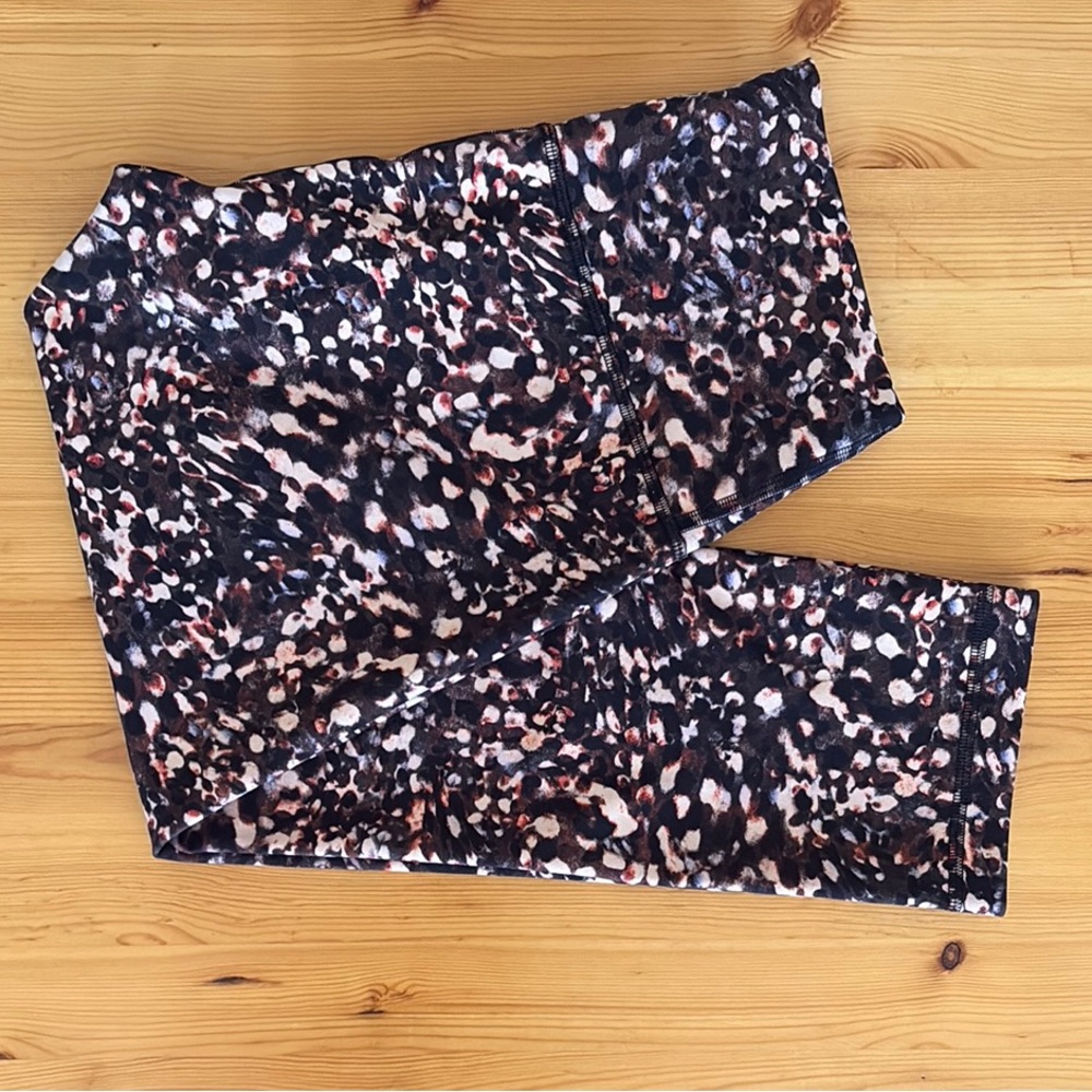 lululemon athletica Multicolor Patterned Capri Leggings